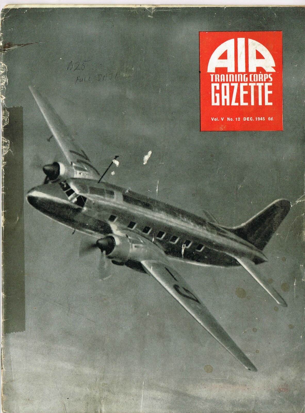 AIR TRAINING CORPS GAZETTE DEC 45: B-25 MITCHELL/ SPITFIRES/HMS OCEAN/DOWNLOAD