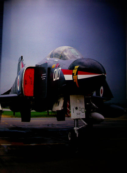 Fighters: Michael Heatly 1988 First Edition Hardback Very Good