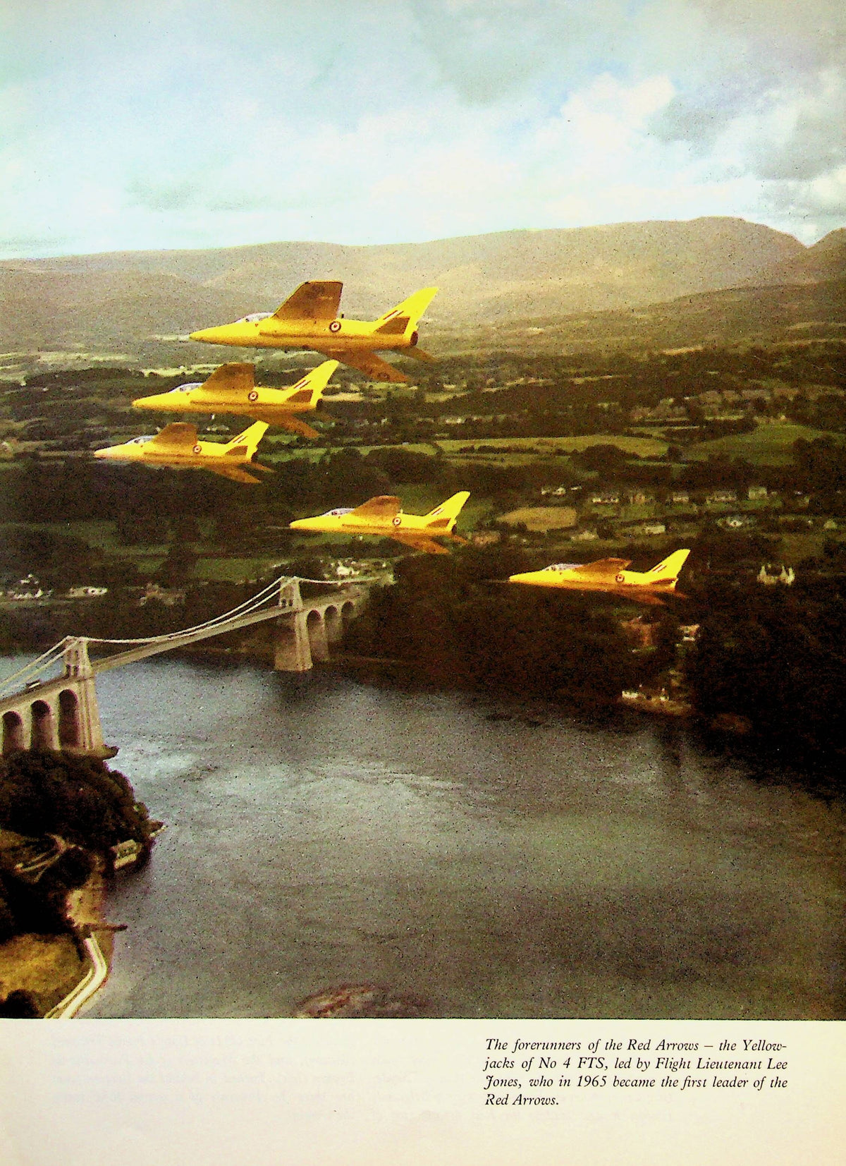 Red Arrows by Ray Hanna: 1973: First Ed.Hardback; Reds' History & The Days of the Gnat